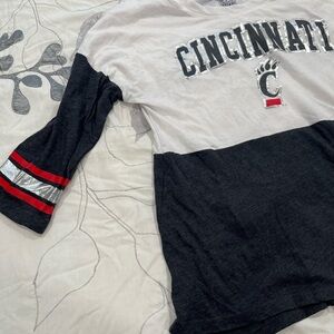 Cincinnati Bearcats ¾ Sleeve Shirt